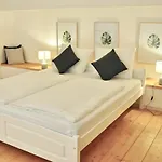 Modern Family Apartment In Interlaken Center