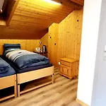 Hotel Tell And Apartments