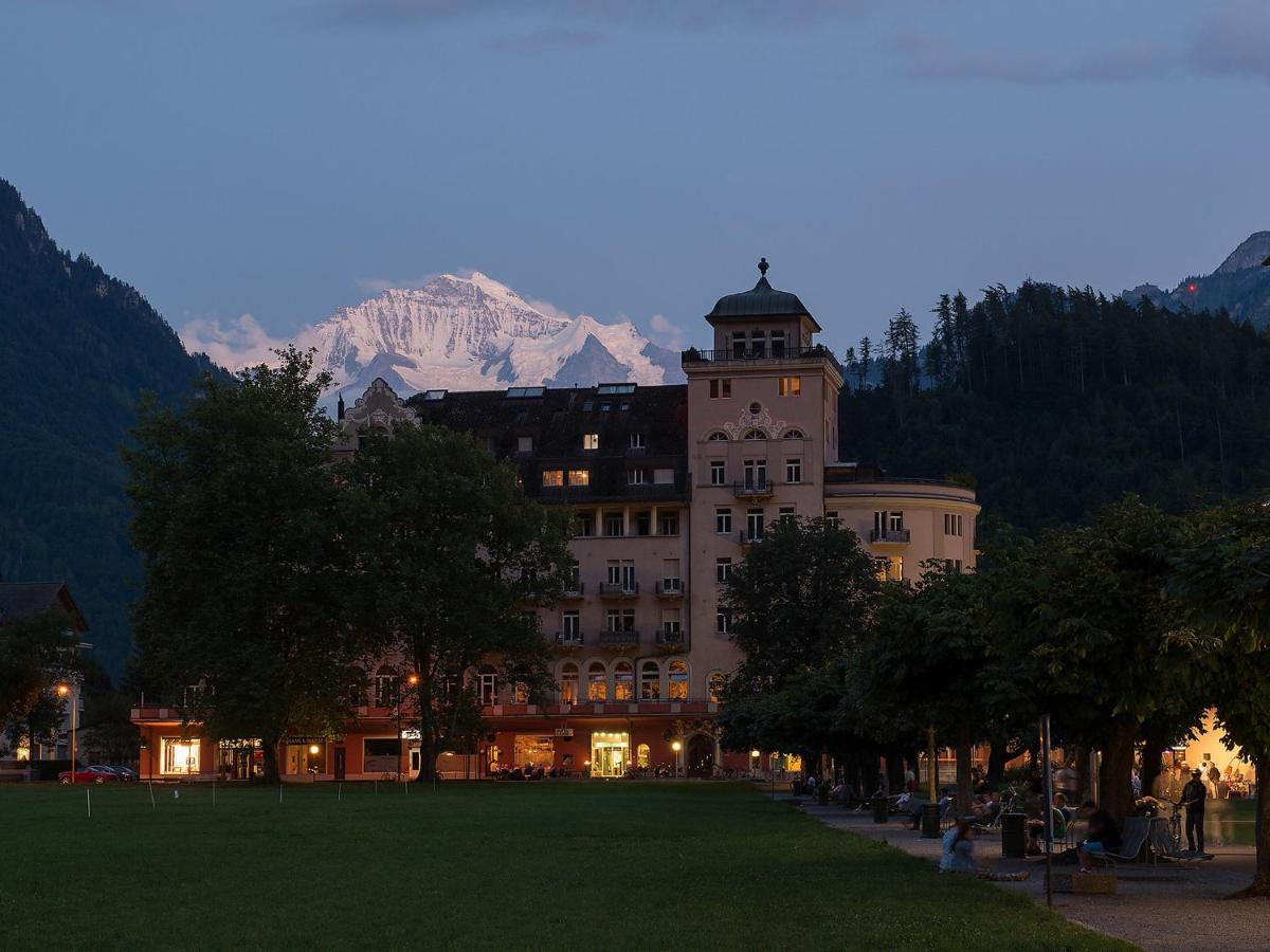 Modern * Interlaken