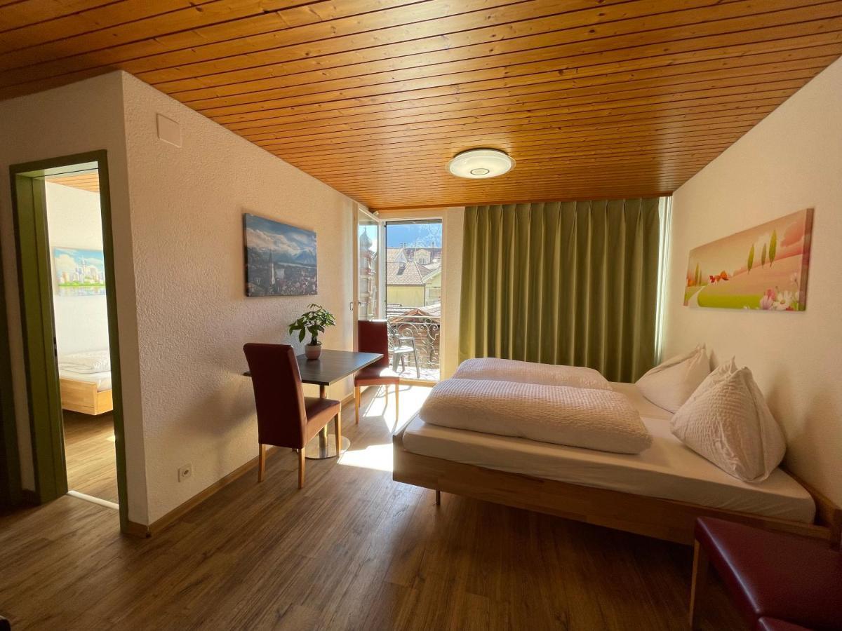 Downtown 9 Guest house *