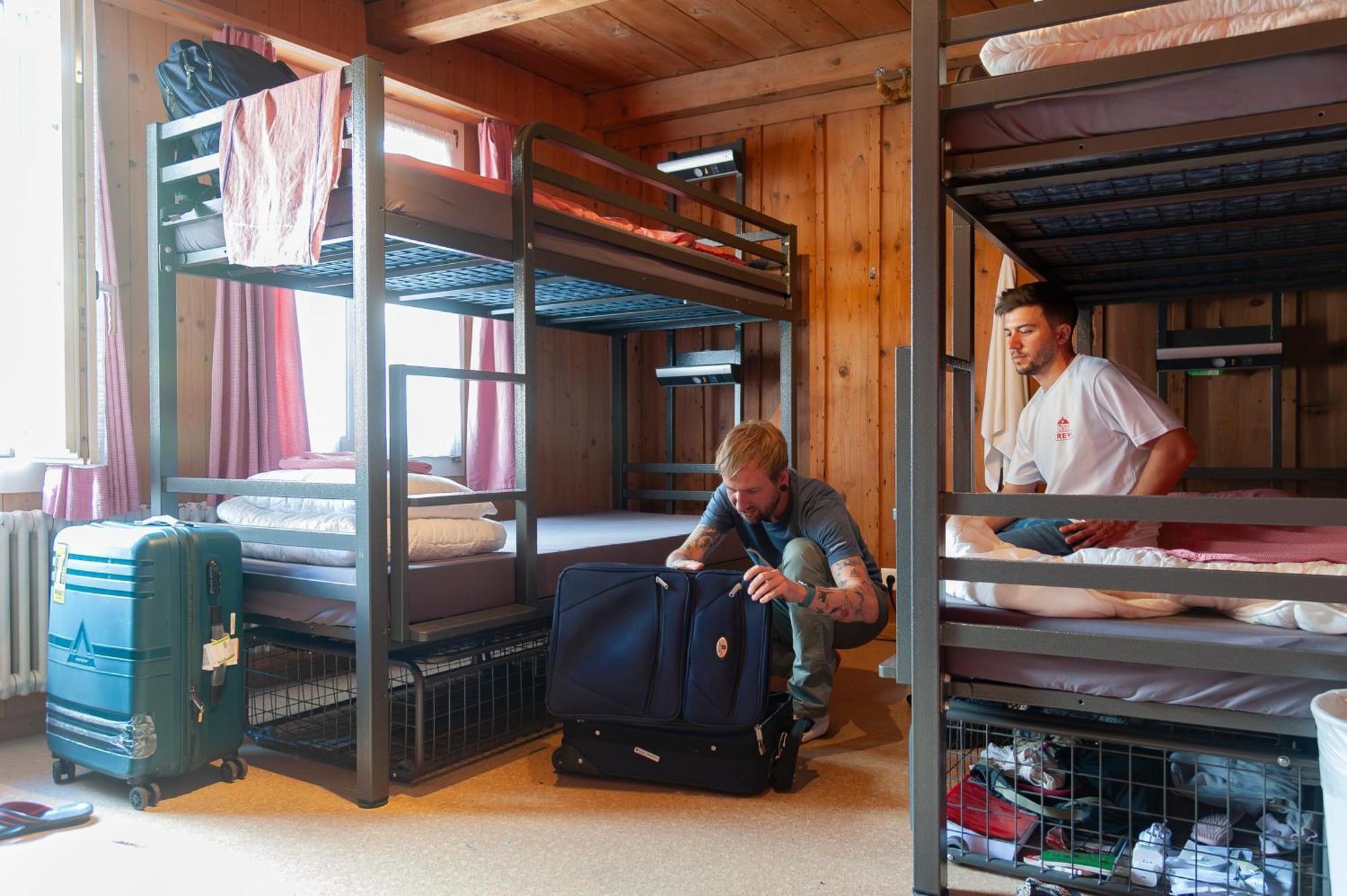 Hostel Balmers Hostel *