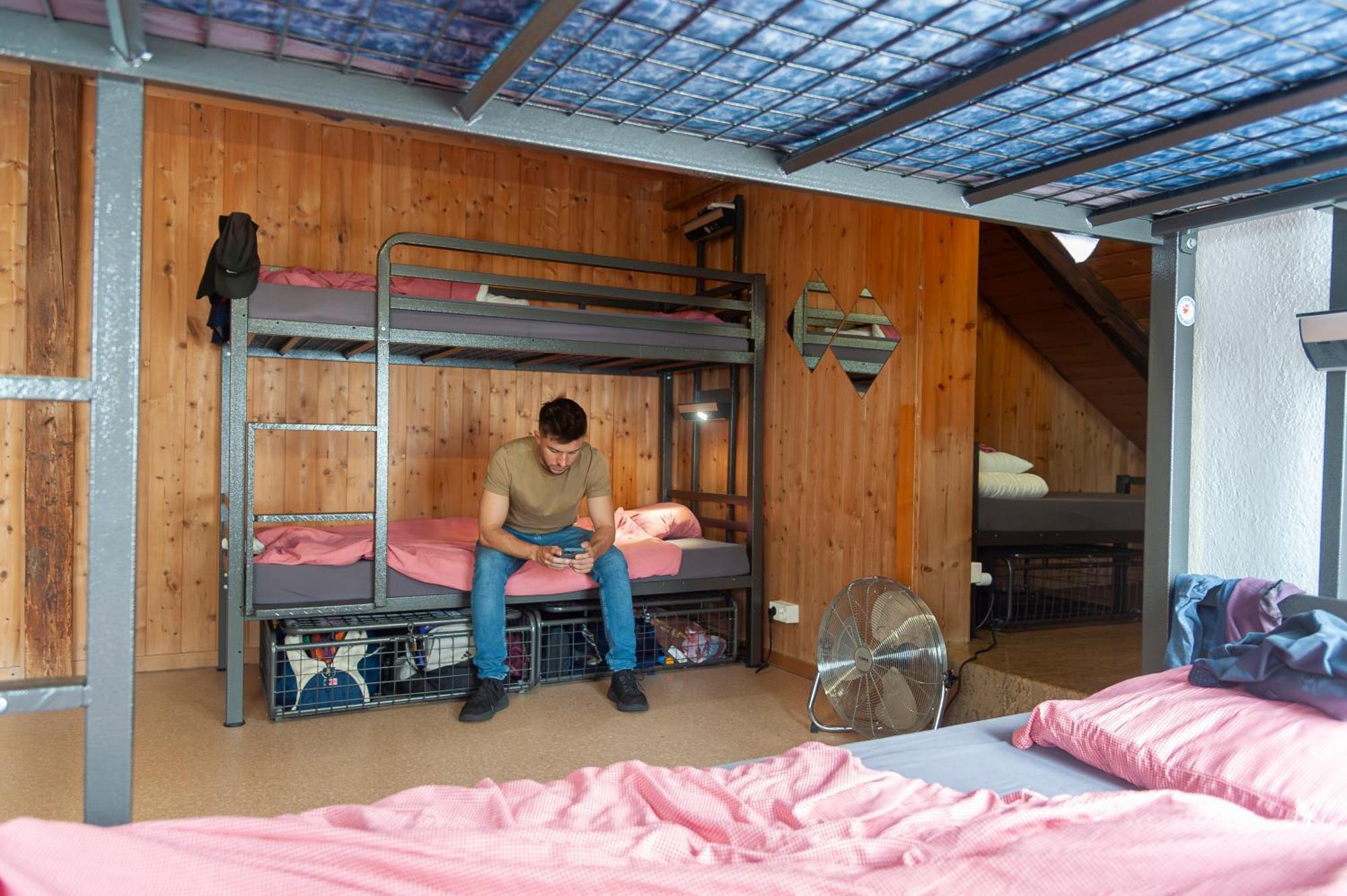 Hostel Balmers Hostel *