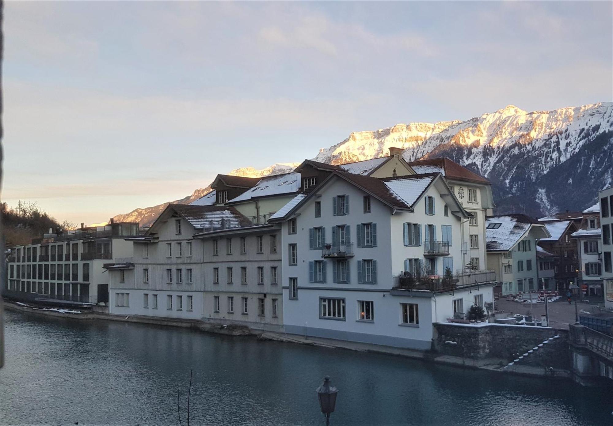 The Aarburg & Cafe 2* Unterseen