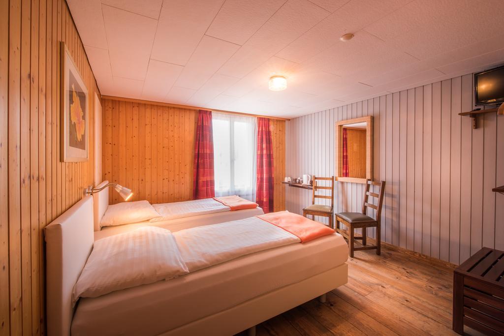 Tell And Hotel 3*
