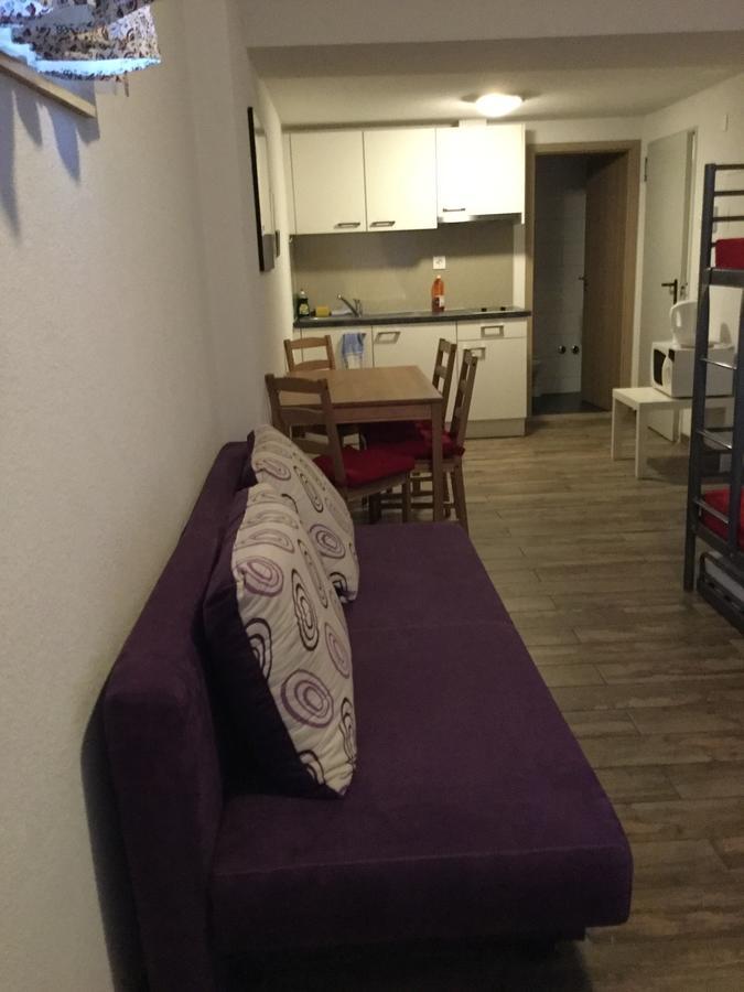 Chez Heidi Apartment