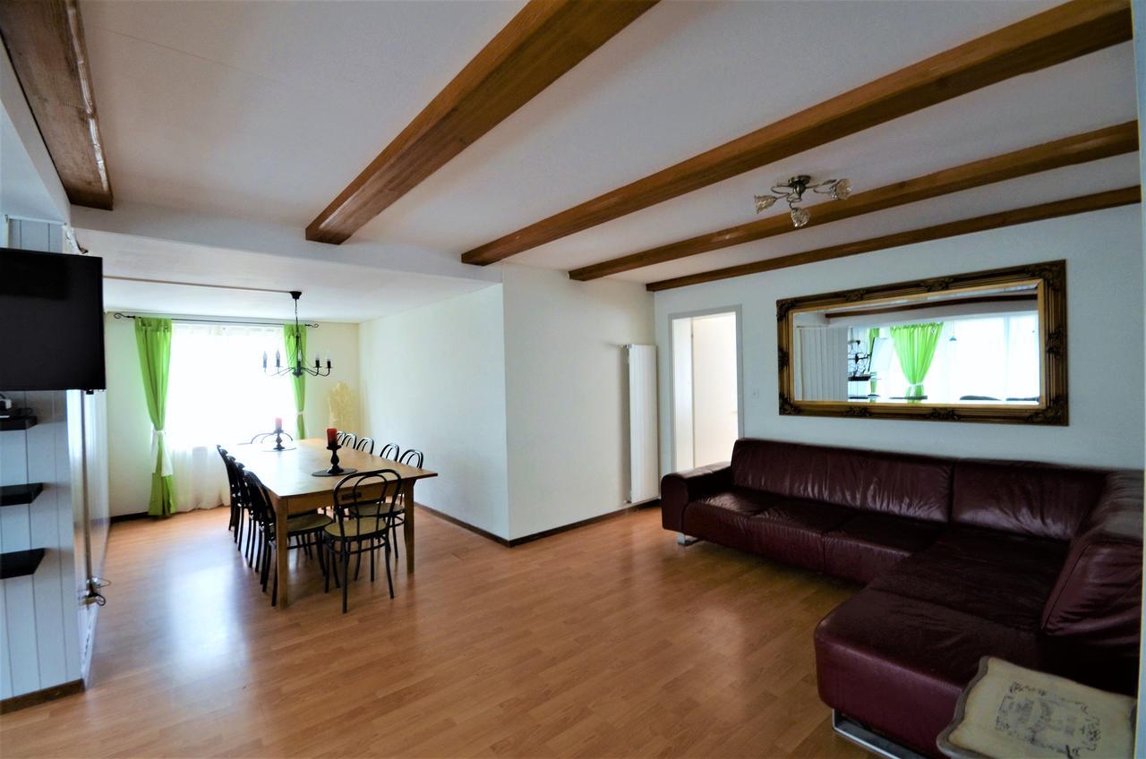 Town House Sleeps 12 Guests Interlaken