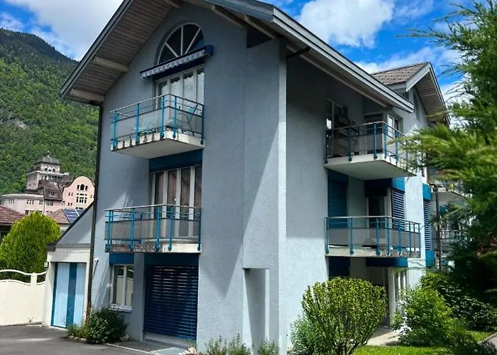 Apartment Tom