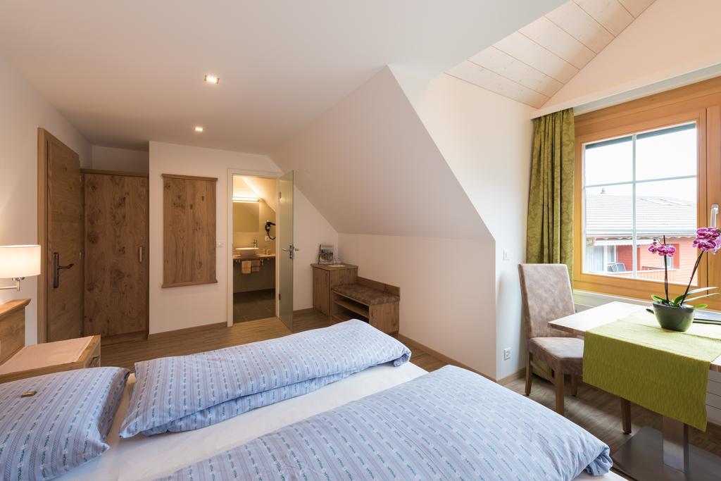 Hotel Restaurant Hirschen Unterseen