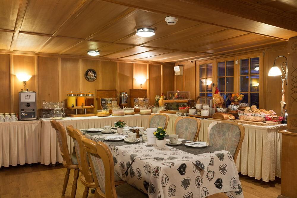 Hotel Restaurant Hirschen 2*