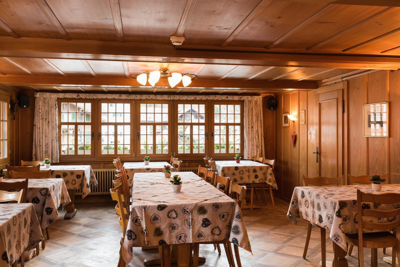 Hotel Restaurant Hirschen 2*