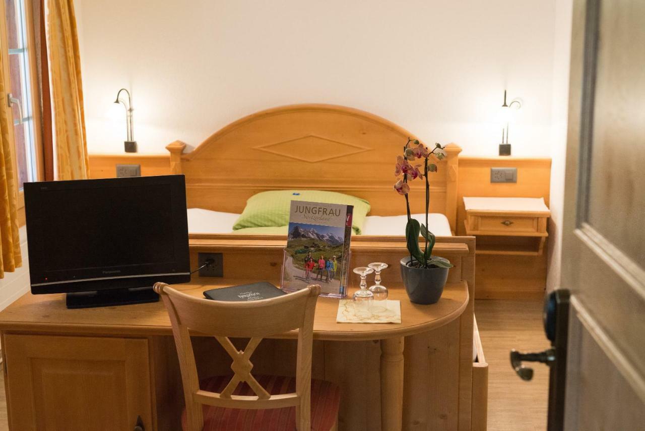 Hotel Restaurant Hirschen Unterseen